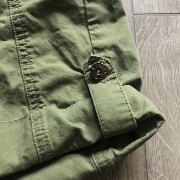 Bum Equipment woman’s shorts, front & back pockets, Size 8 - Picture 4 of 8